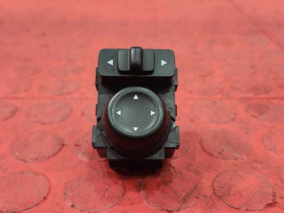 2020 Nissan Kicks Door Switch Front