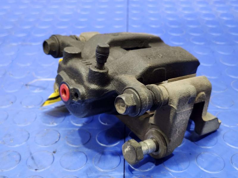 2014 Infiniti QX60 Caliper