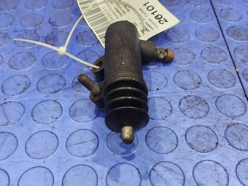 1997 Toyota Tacoma Slave Cylinder