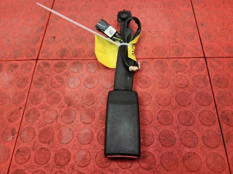 2013-2016 Ford Fusion Front Seat Belt Buckle Right Passenger Side Black OEM DG9Z5461202AB
