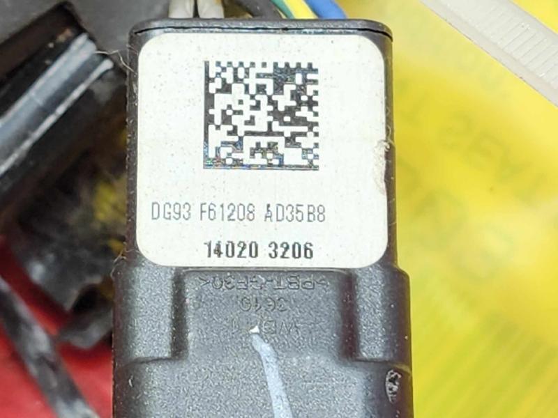2013-2016 Ford Fusion Front Seat Belt Buckle Right Passenger Side Black OEM DG9Z5461202AB