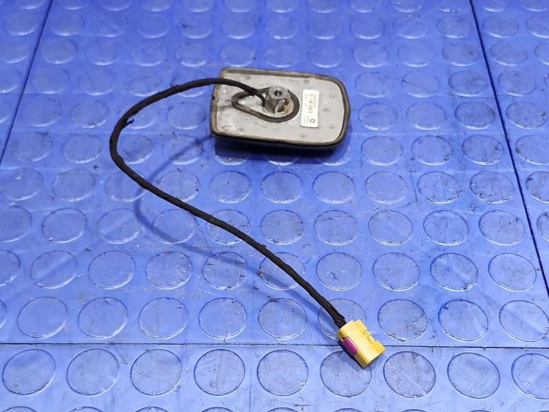 2010 Dodge Challenger Antenna