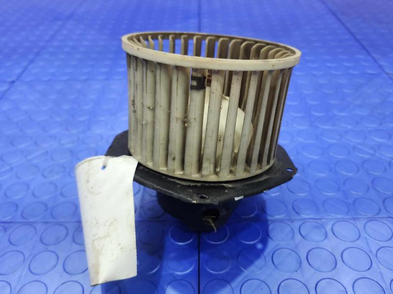 1984-1985 Chevrolet Corvette AC Heater Blower Motor Assembly OEM 88959521