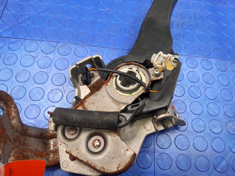 2011-2016 Kia Optima Parking Brake Control Pedal Assembly OEM 59700-2T000