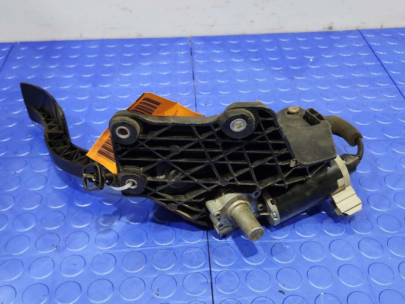 2013 Ford F-150 Pedal Assembly