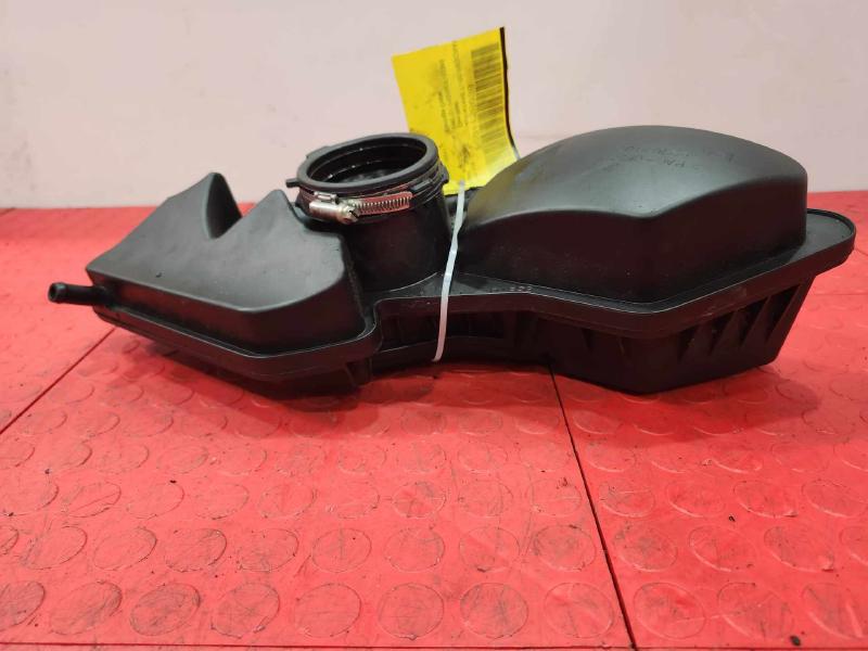 2013 Chevrolet Malibu Air Intake Tube/Resonator