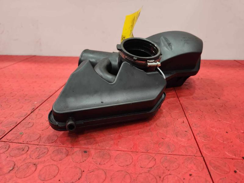 2013 Chevrolet Malibu Air Intake Tube/Resonator