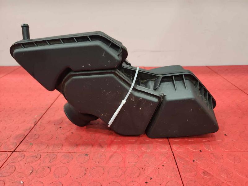 2013 Chevrolet Malibu Air Intake Tube/Resonator