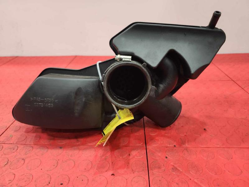 2013 Chevrolet Malibu Air Intake Tube/Resonator