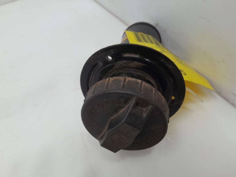 1997 Mazda B2300 Fuel Filler Neck