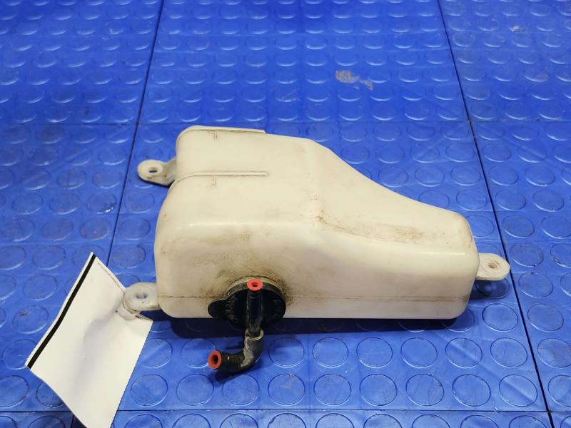 2003 Toyota 4Runner Coolant Recovery Bottle