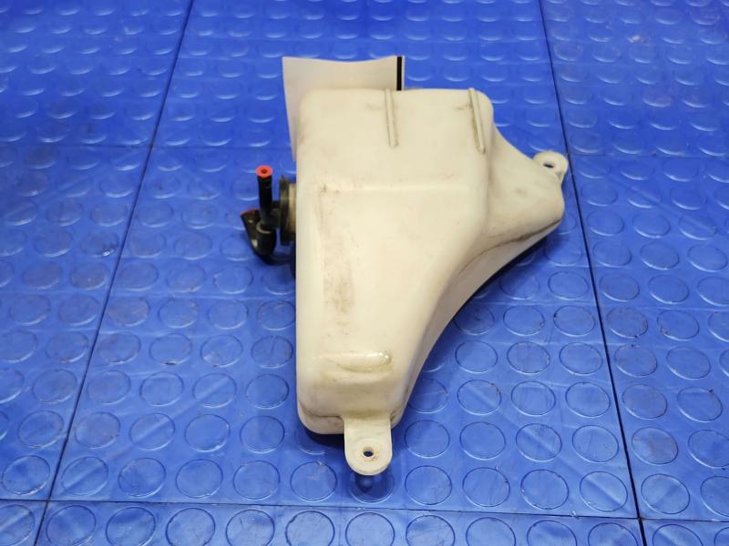 2003 Toyota 4Runner Coolant Recovery Bottle