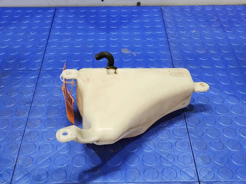 2003 Toyota 4Runner Coolant Recovery Bottle