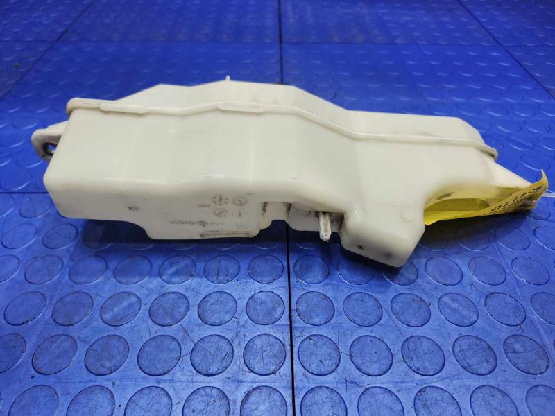 2015 Toyota Camry Coolant Recovery Bottle