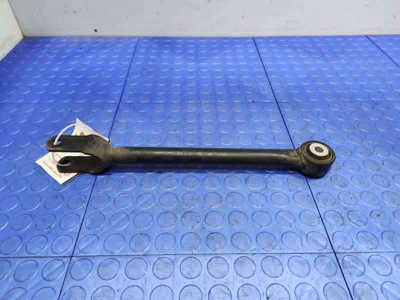 2010 Dodge Challenger Lower Control Arm Rr