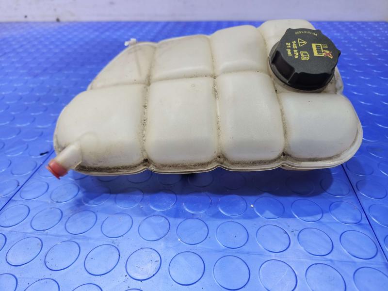 2015 Ford Transit Connect Coolant Recovery Bottle
