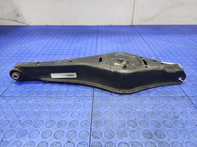 2020 Volkswagen Passat Lower Control Arm Rr
