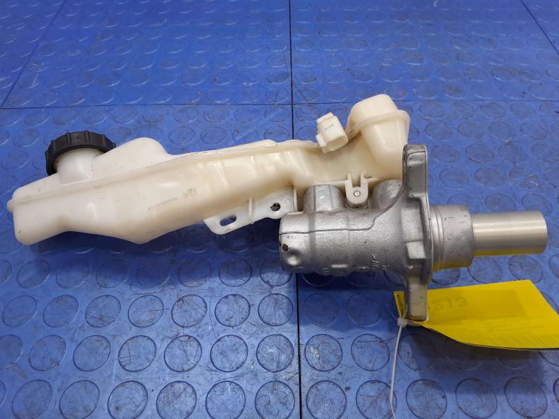 2017-2020 Lincoln Continental Brake Master Cylinder Assembly OEM G3GZ2140A