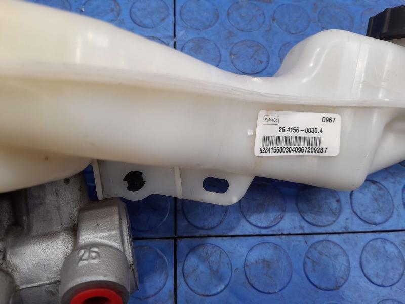 2017-2020 Lincoln Continental Brake Master Cylinder Assembly OEM G3GZ2140A
