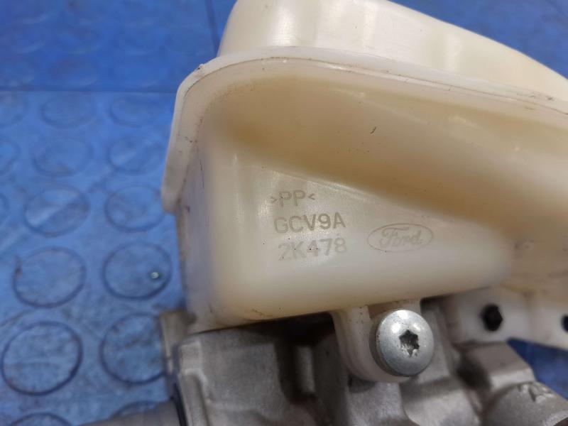 2017-2020 Lincoln Continental Brake Master Cylinder Assembly OEM G3GZ2140A