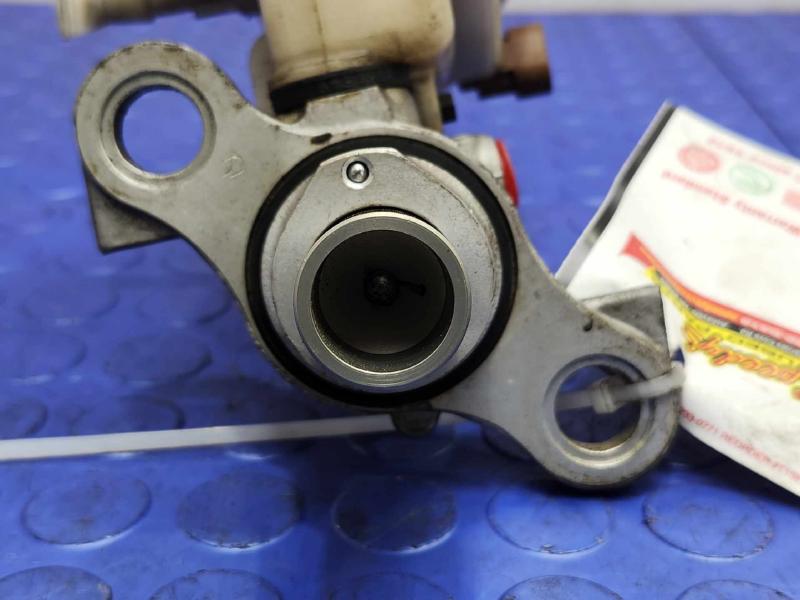 2017 Chevrolet Cruze Master Cylinder