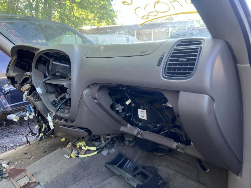2004 Toyota Tundra Dash Panel