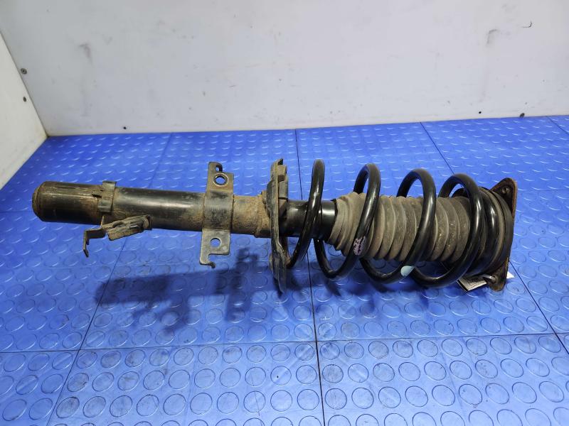 2016 Nissan Rogue Strut Assembly