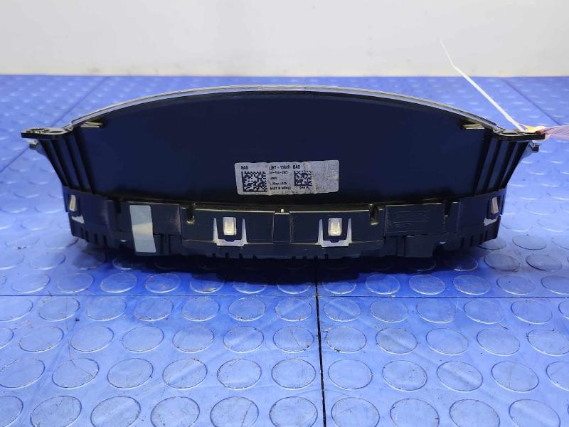 2020 Ford Escape Instrument Cluster Speedometer Mid Series OEM LJ6T10849BAG