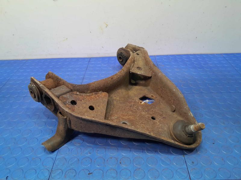 2005 Ford Explorer Lower Control Arm Front