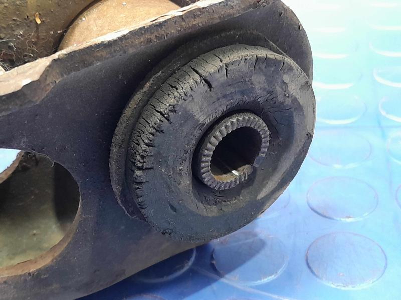 2005 Ford Explorer Lower Control Arm Front