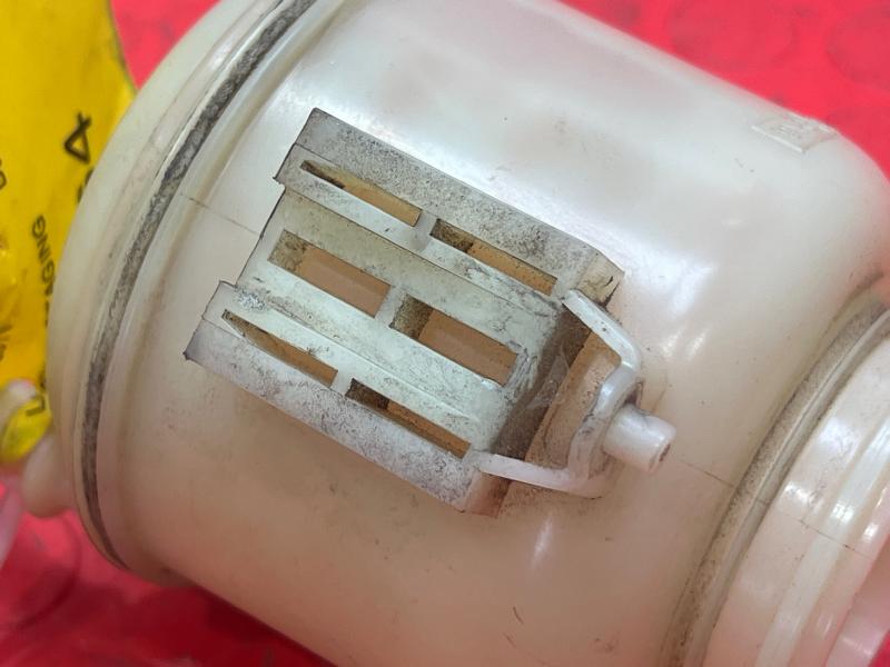 2011-2024 Infiniti QX56 QX80 Power Steering Fluid Reservoir OEM 49192-AA000