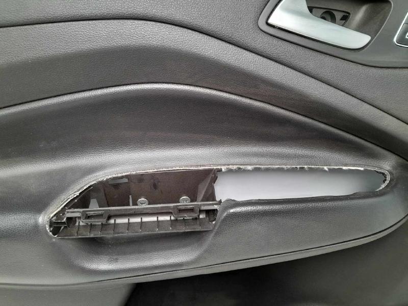 2019 Ford Escape Front Door Trim Panel