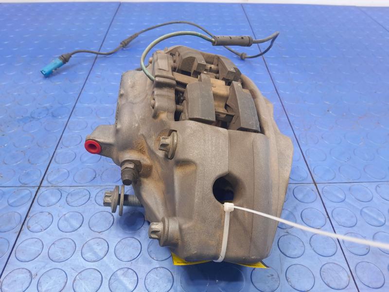 2018 BMW 740I Caliper