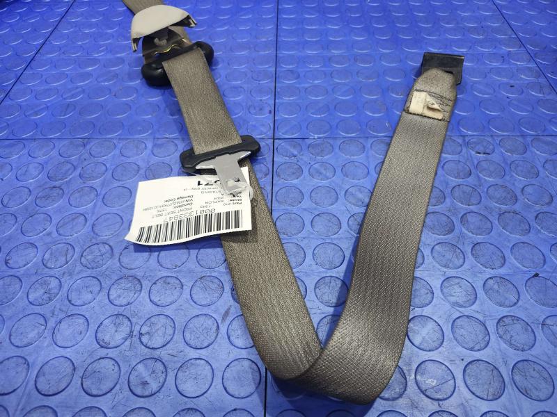 2004 Ford Explorer Front Seat Belt