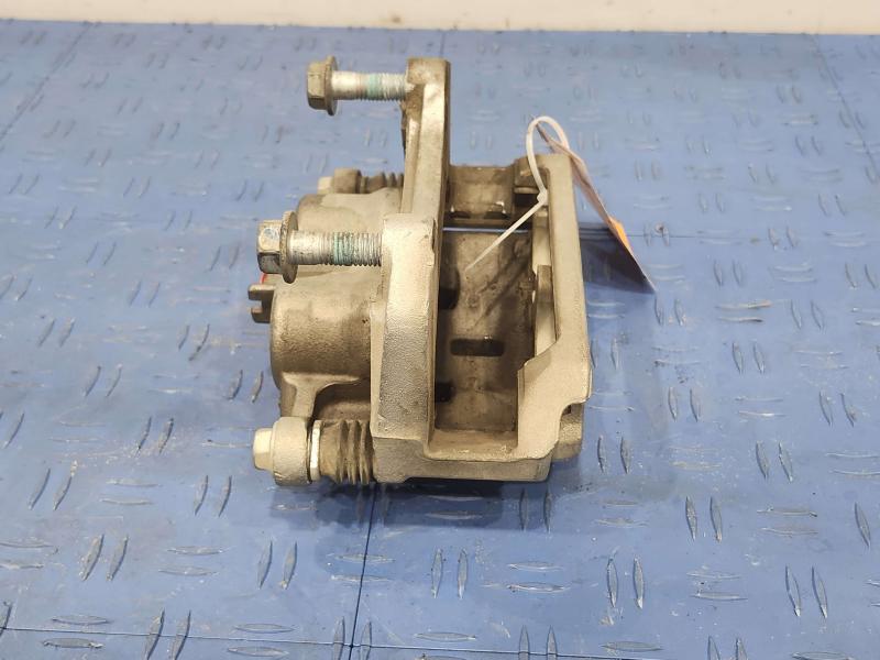 2017 Cadillac XT5 Caliper
