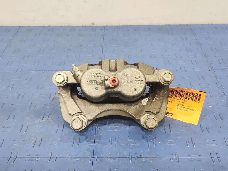 2017 Cadillac XT5 Caliper