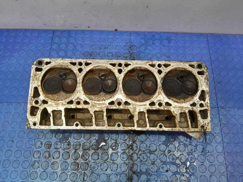 2007 GMC Yukon XL Cylinder Head