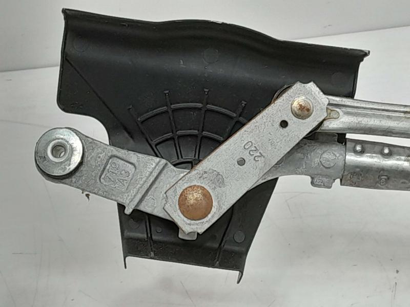 2016 Nissan Murano Wiper Motor Front