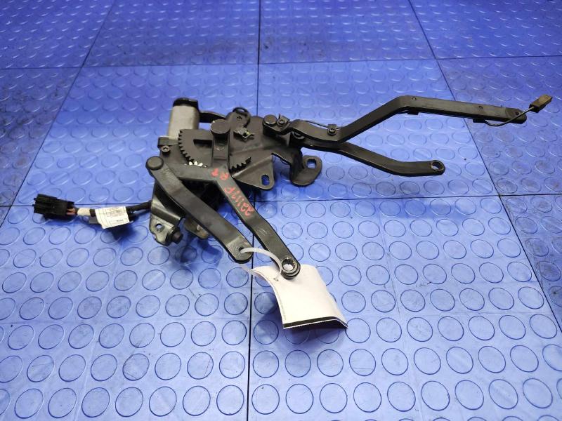 2008-2015 Smart Fortwo Convertible Top Lift Motor Assembly OEM 4518200142