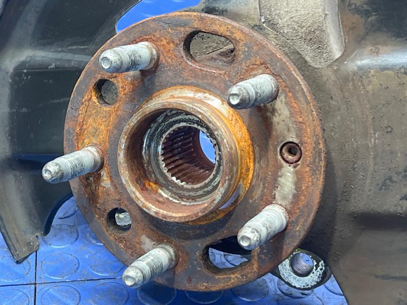 2013 Chevrolet Malibu Spindle Knuckle Front