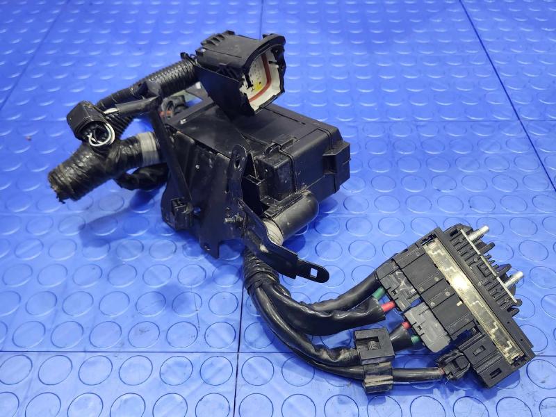 2020-2024 Nissan Versa Engine Fuse Box Relay Junction Block Genuine OEM