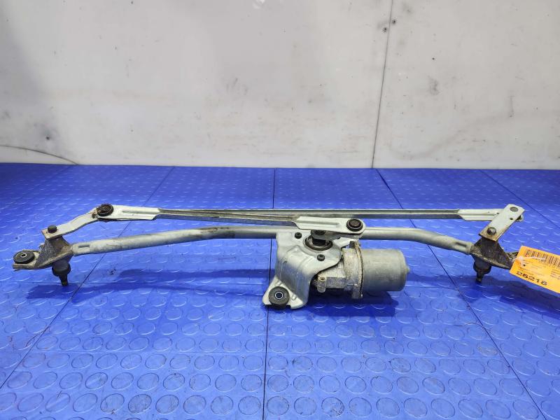 2010 Chevrolet Tahoe Wiper Motor Front