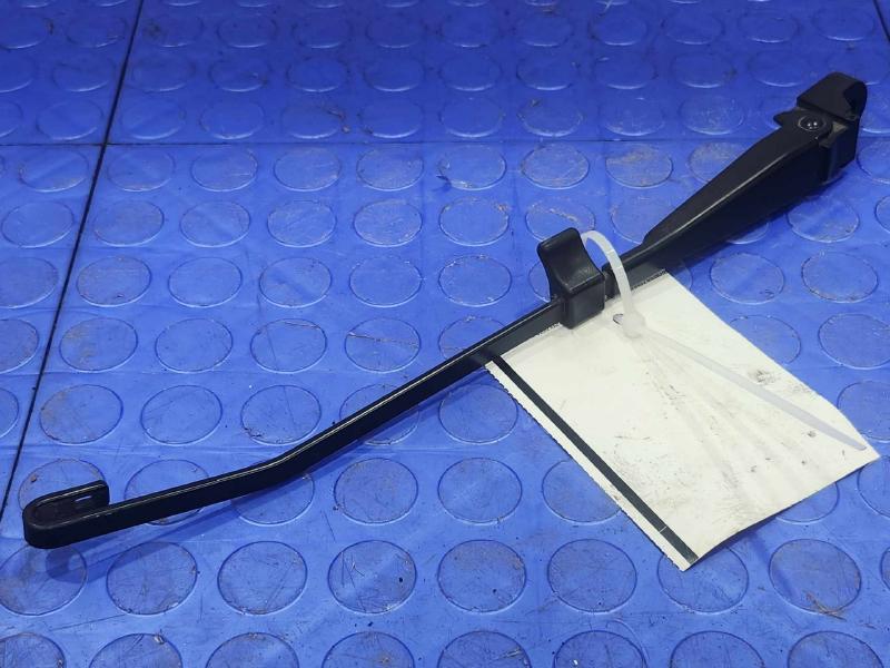 2019 Chevrolet Tahoe Wiper Arm