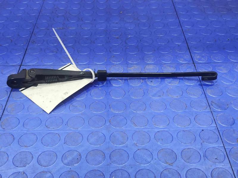 2019 Chevrolet Tahoe Wiper Arm