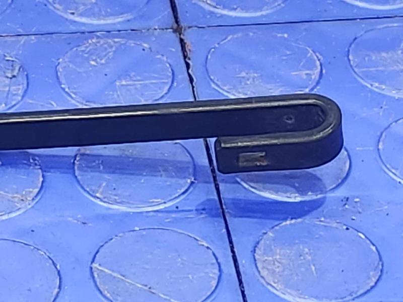2019 Chevrolet Tahoe Wiper Arm
