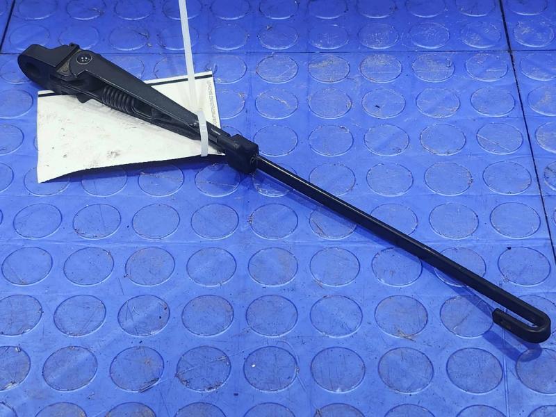 2019 Chevrolet Tahoe Wiper Arm