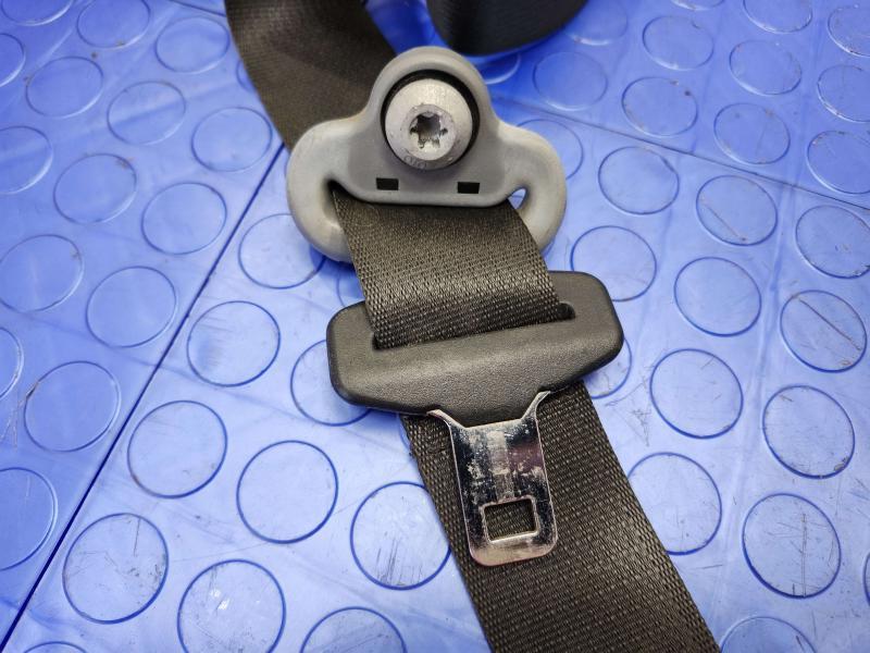 2011 Ford F-250 Super Duty Rear Seat Belt