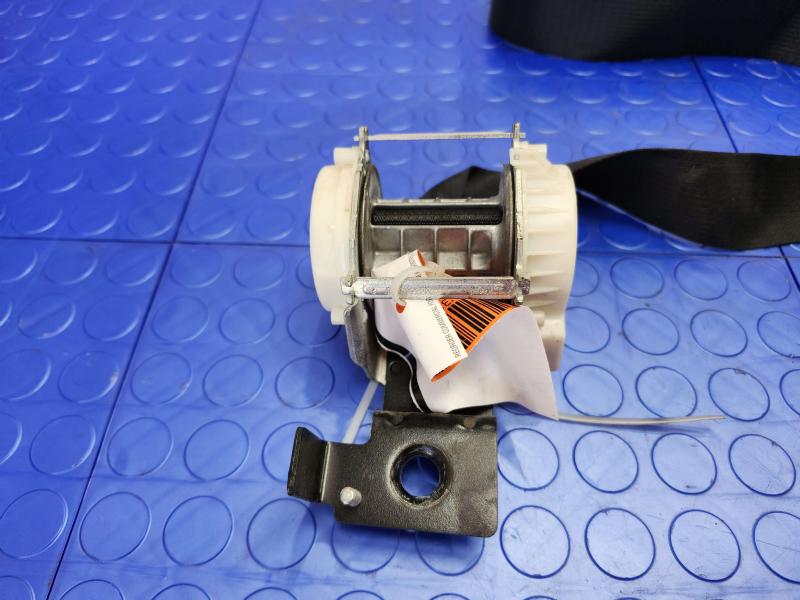 2011 Ford F-250 Super Duty Rear Seat Belt