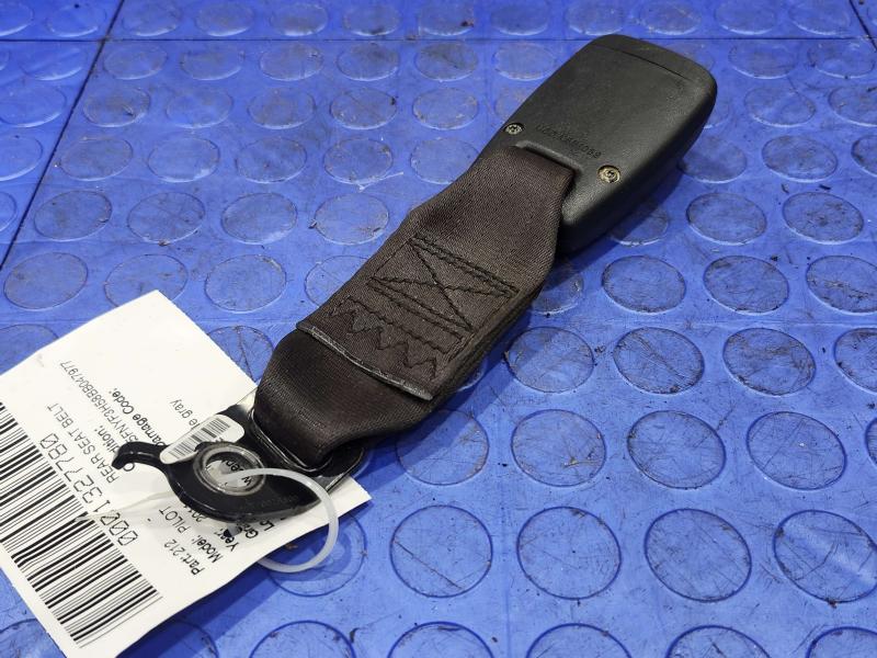 2011 Honda Pilot Rear Seat Belt