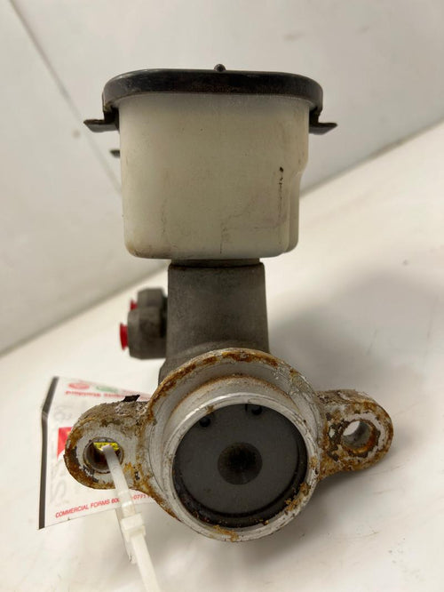 1993 GMC Sierra 1500 Master Cylinder